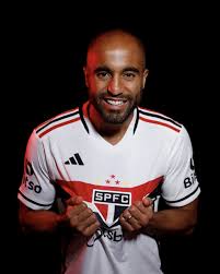 Lucas Moura